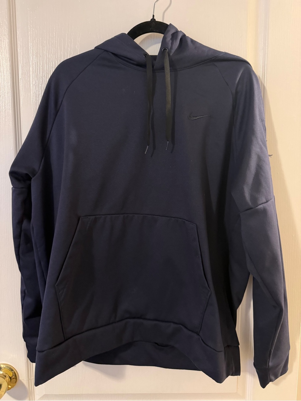 Nike Men’s Dark Navy Pullover Hoodie